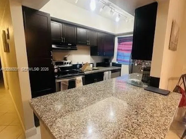665 Enfield St APT B9, Boca Raton, FL 33487