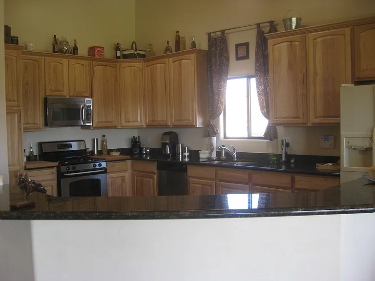 9338 S Avenida Mochuelo — Photo 6