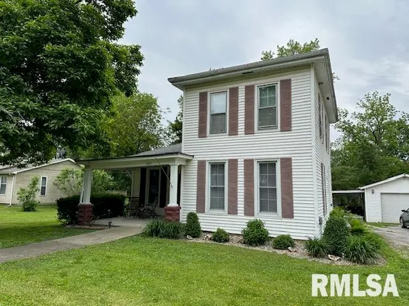 1065 S Clay Ave, Jacksonville, IL 62650