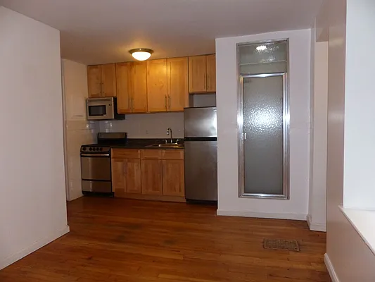 Rented by Immac Realty | media 38