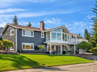8923 NE 127th St, Kirkland, WA 98034