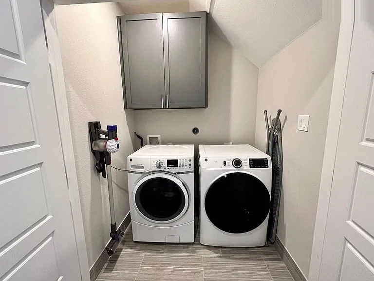 7704 Nasser Ln — Photo 10