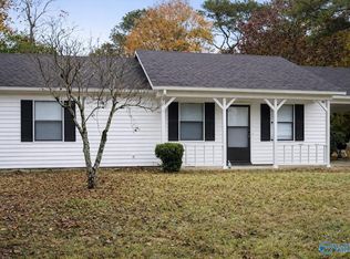 1020 Rose Rd, Albertville, AL 35951