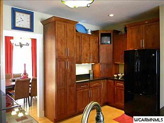 5th image of 106 McFarland Cir
