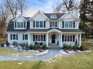 64 Oakland Pl, Summit, NJ 07901