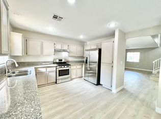 1705 Encarta St, Las Vegas, NV 89117