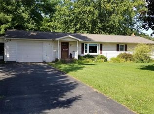 6318 Hoffman Rd, Wooster, OH 44691