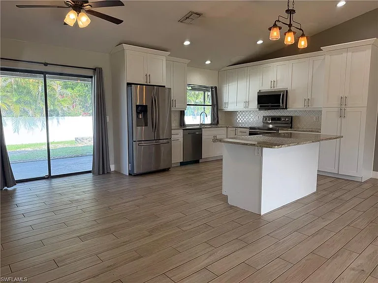 17540 Fuchsia Rd — Photo 3