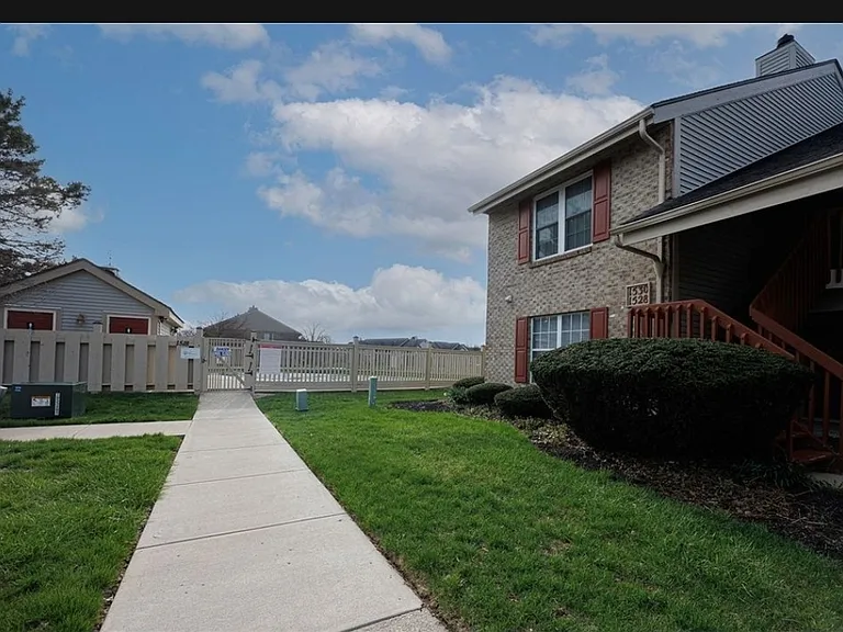 1528 Spinnaker Way — Photo 14