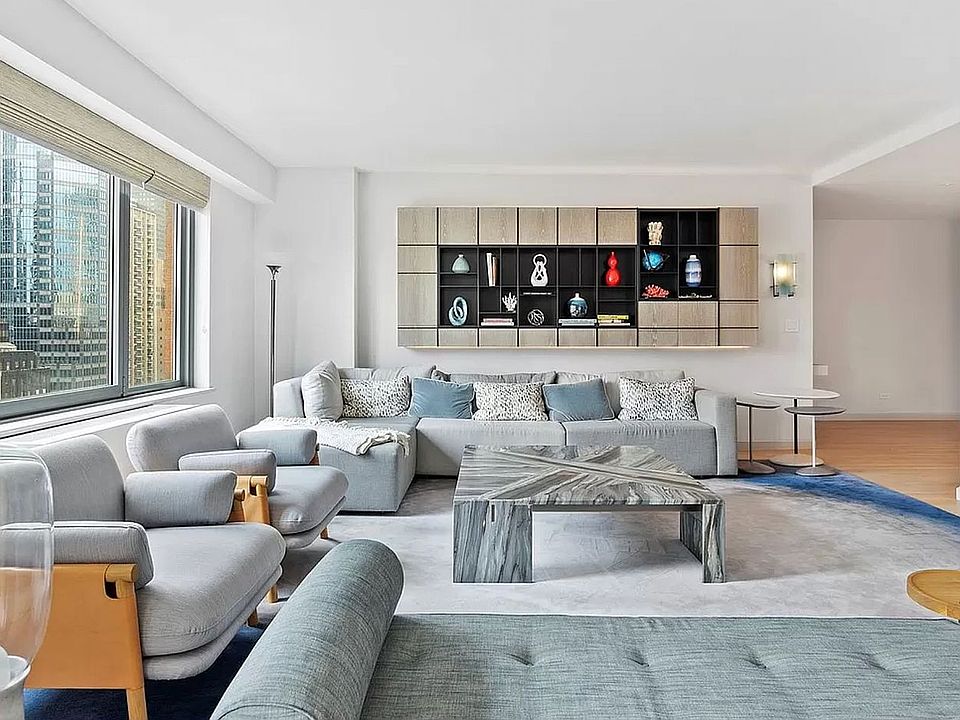 1st image of 200 E 62nd St APT 16D