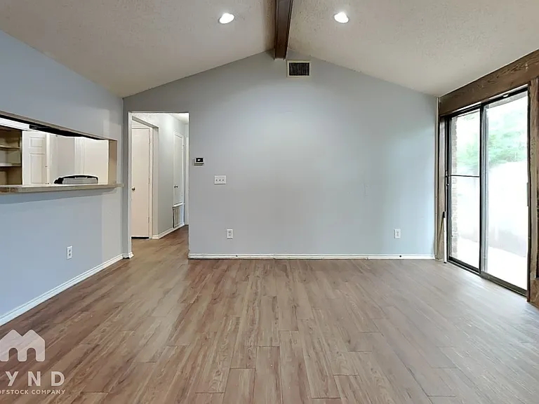 11809 Garden Terrace Dr — Photo 3