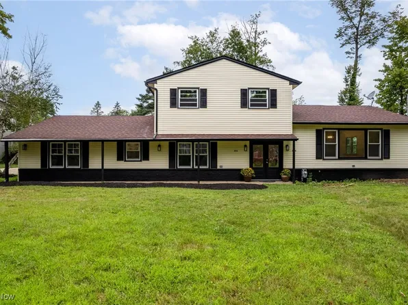 345 Roshon Dr, Medina, OH 44256