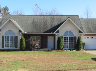 134 Saint John St, Rutherfordton, NC 28139