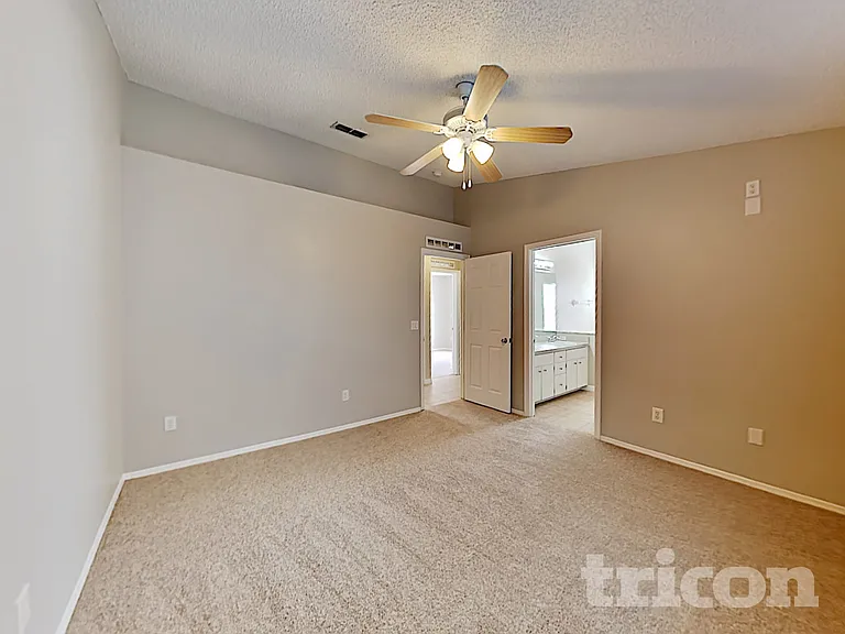 8514 Blackberry Ave — Photo 9