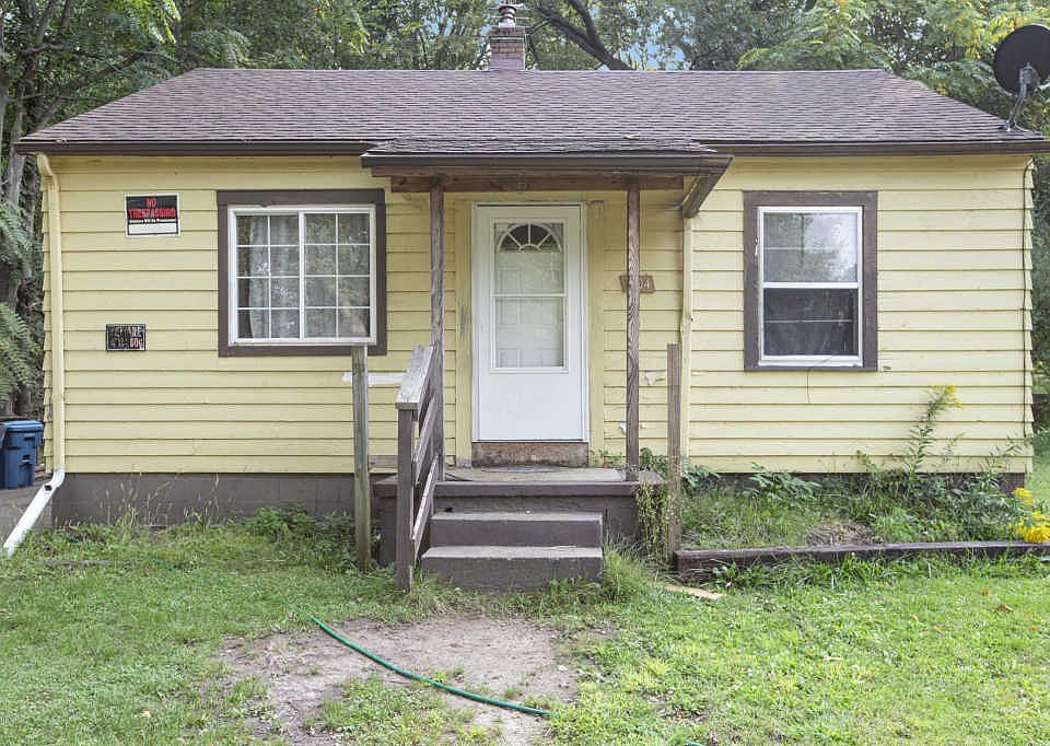 1st image of 1104 Fairbanks Ave