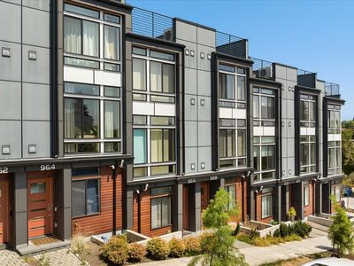 972 N Allen Place, Seattle, WA, 98103