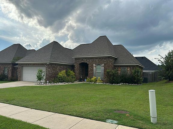 2nd image of 405 Copper Ridge Dr