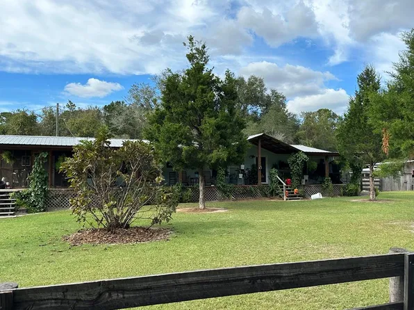 1416 Ramblewood Rd, Douglas, GA 31535