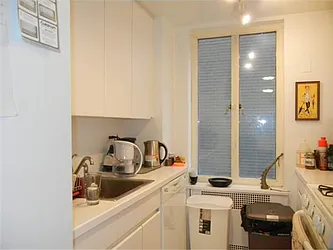 Rented by essential NEW YORK Real Estate