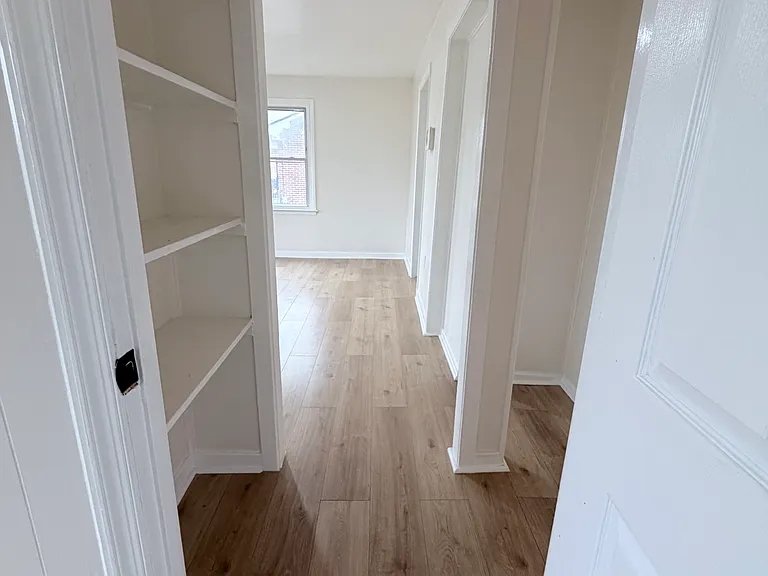 20 Calvin St — Photo 16