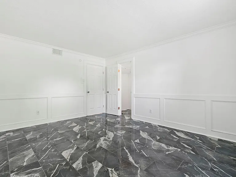 7900 Westheimer Rd #121 — Photo 20