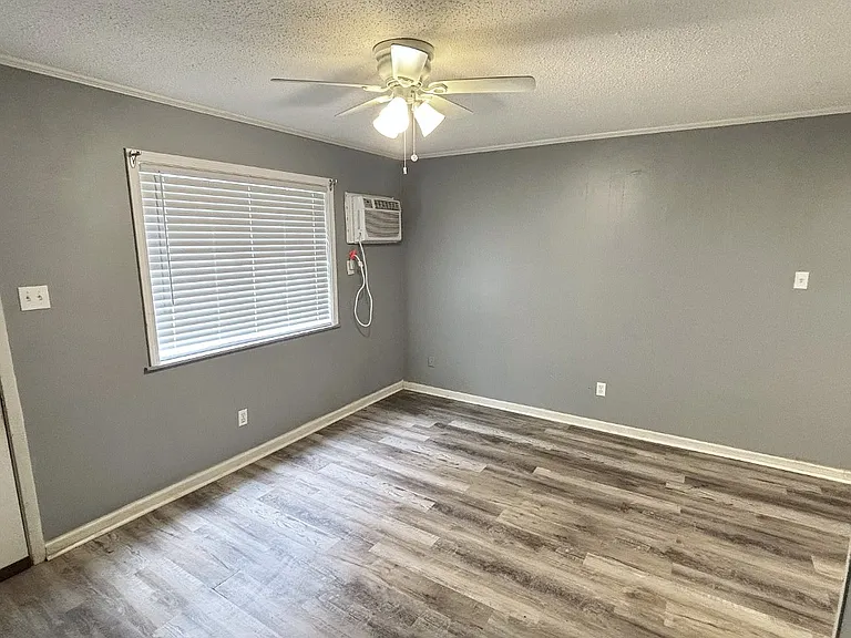 209 Hodge St #101 — Photo 5