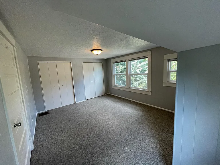 3590 SE Harrison St — Photo 5