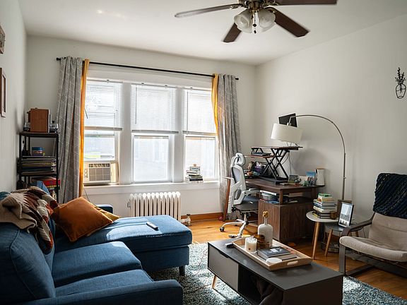 3rd image of 4440 N Western Ave #4444-1A