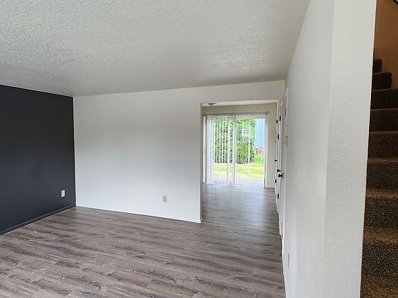 2nd image of 890 Dougherty Dr NE #8