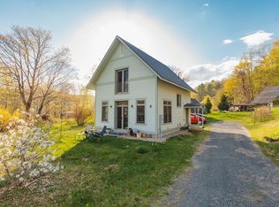 6 Dunnell Dr, Colrain, MA 01340