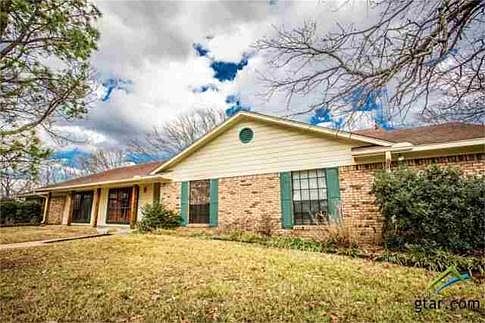 2nd image of 15866 County Road 440
