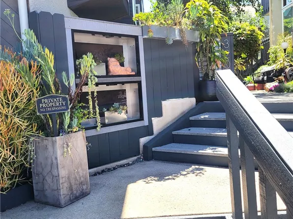 320 12th St APT 12, Seal Beach, CA 90740