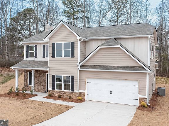 3rd image of 504 Charleston Pl