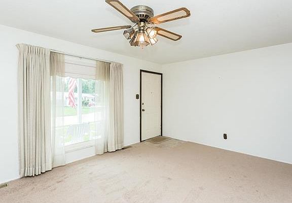 4th image of 11903 Brookmont Dr
