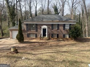 4404 Cedar Ridge Trl, Stone Mountain, GA 30083