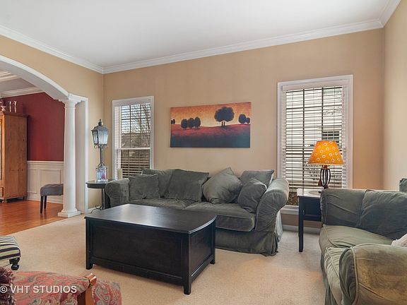 5th image of 1388 Blackberry Creek Dr