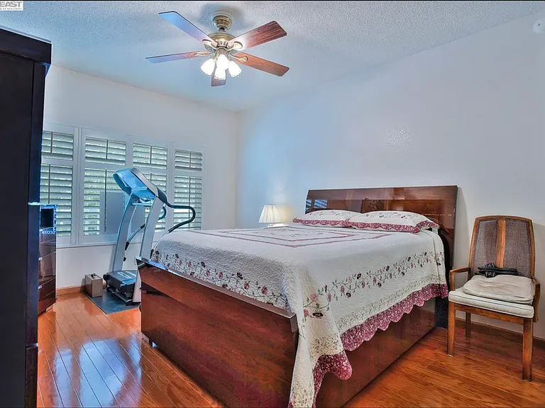 37155 Aspenwood Cmn #105 — Photo 3