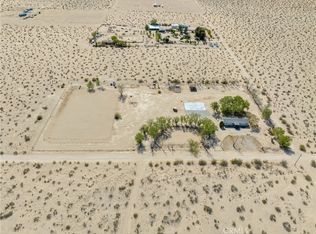 10892 Chickasaw Rd, Lucerne Valley, CA 92356