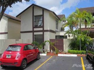 9945 NW 6th Ln #9945, Miami, FL 33172