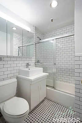 Rented by Mirador Real Estate | media 52