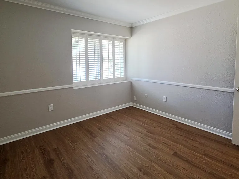 7118 Columbine Dr — Photo 17