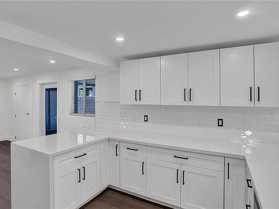 5th image of 2554 Whale Harbor Ln