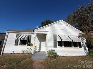 434 W Grover St, Shelby, NC 28150