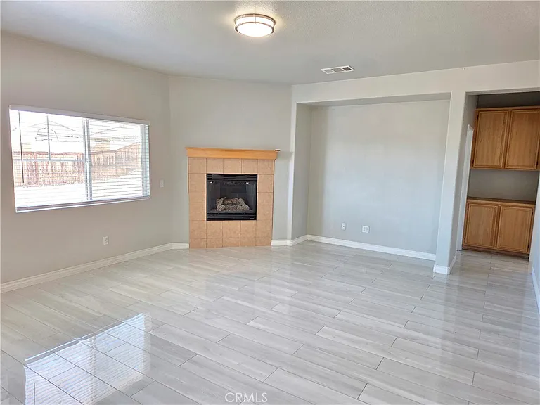 15338 Baxter St — Photo 11