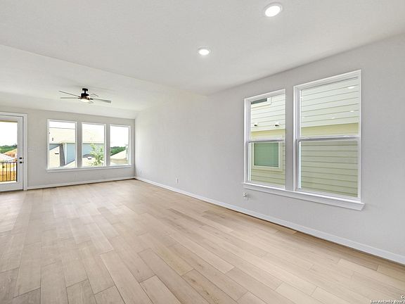 5th image of 15414 Ivory Hills