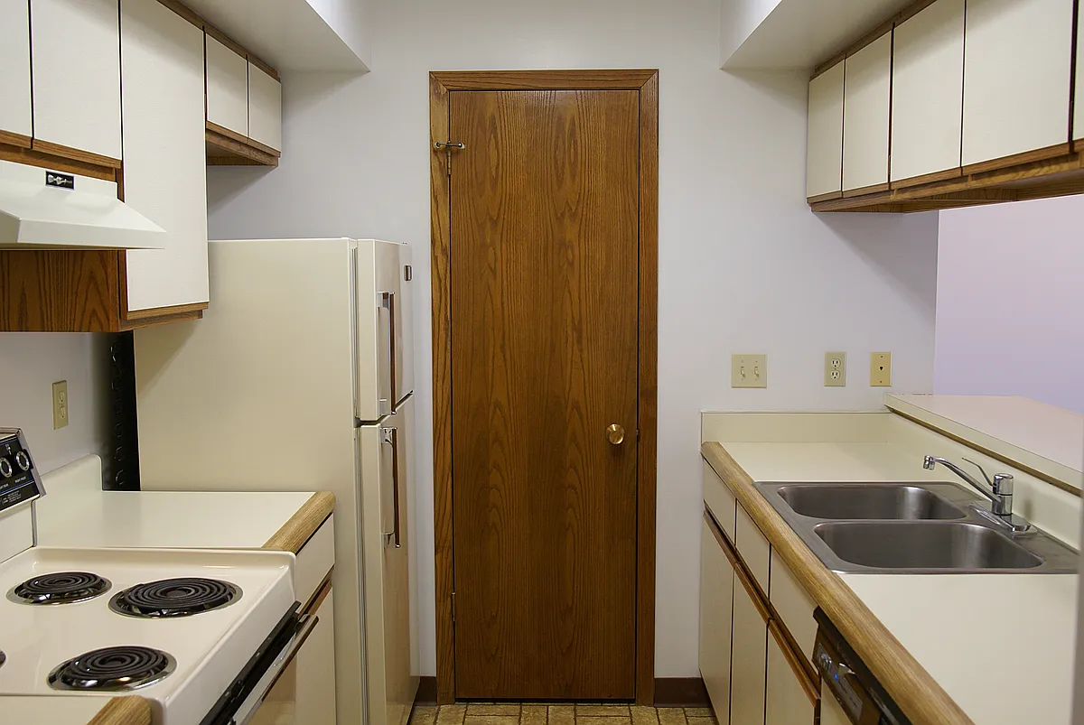 Floor plan 2 bedroom 1 bathroom