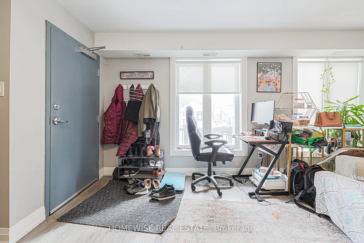 Building Photo - 814 Glencairn Ave #101