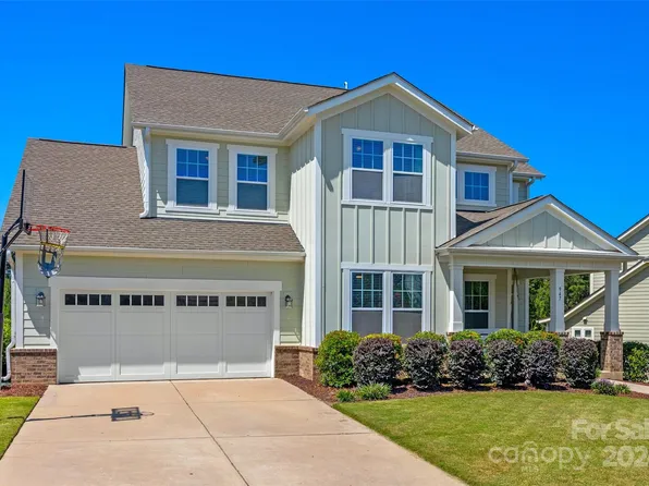947 Elderberry Ln, Clover, SC 29710
