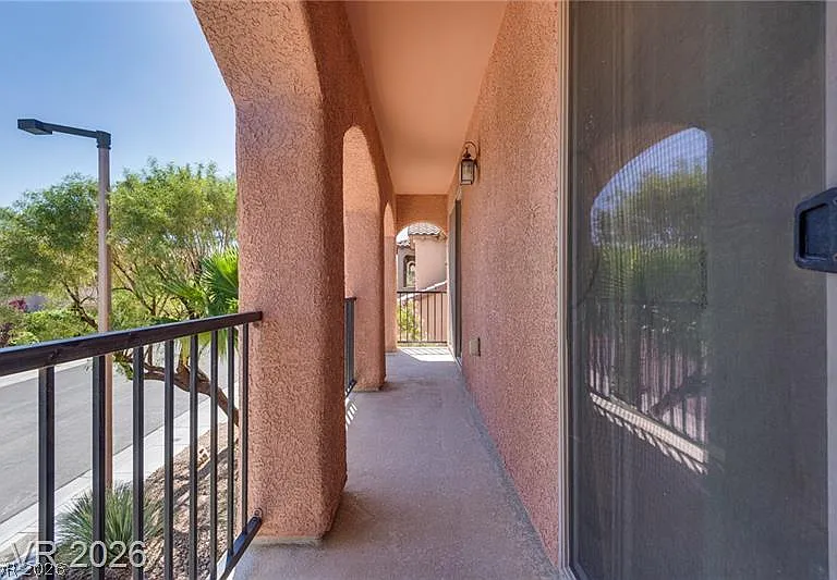 11824 Orense Dr — Photo 18