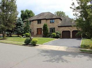 16 Anthony Ave, Edison, NJ 08820